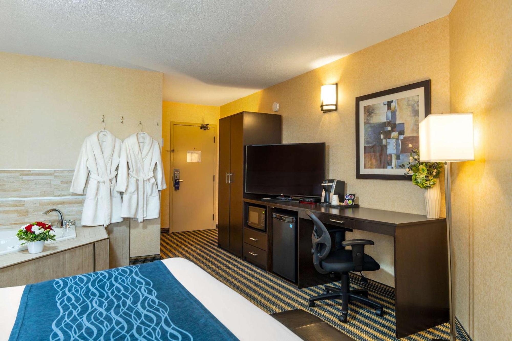 Comfort Inn Saint Thomas Exterior foto