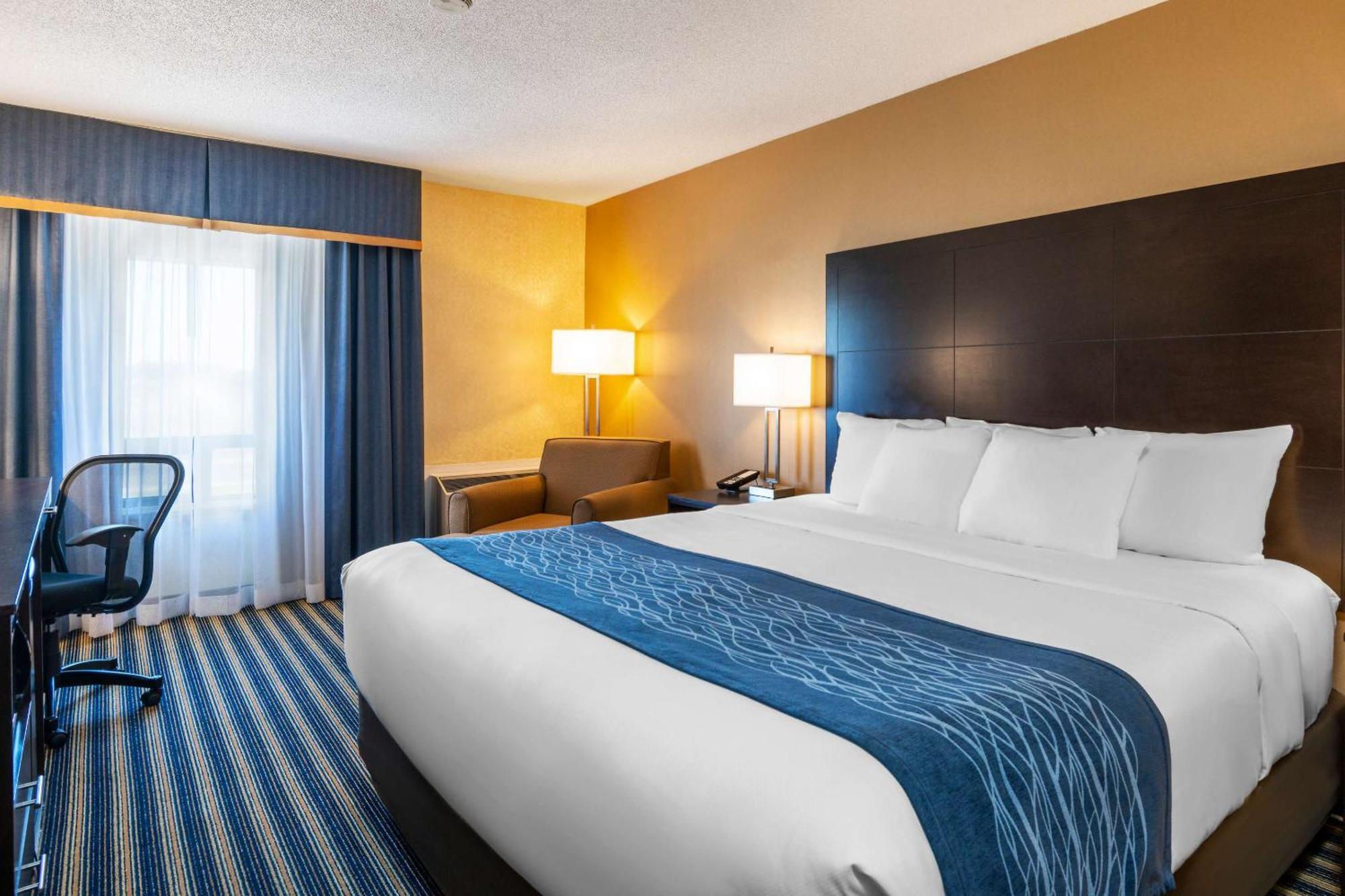 Comfort Inn Saint Thomas Exterior foto